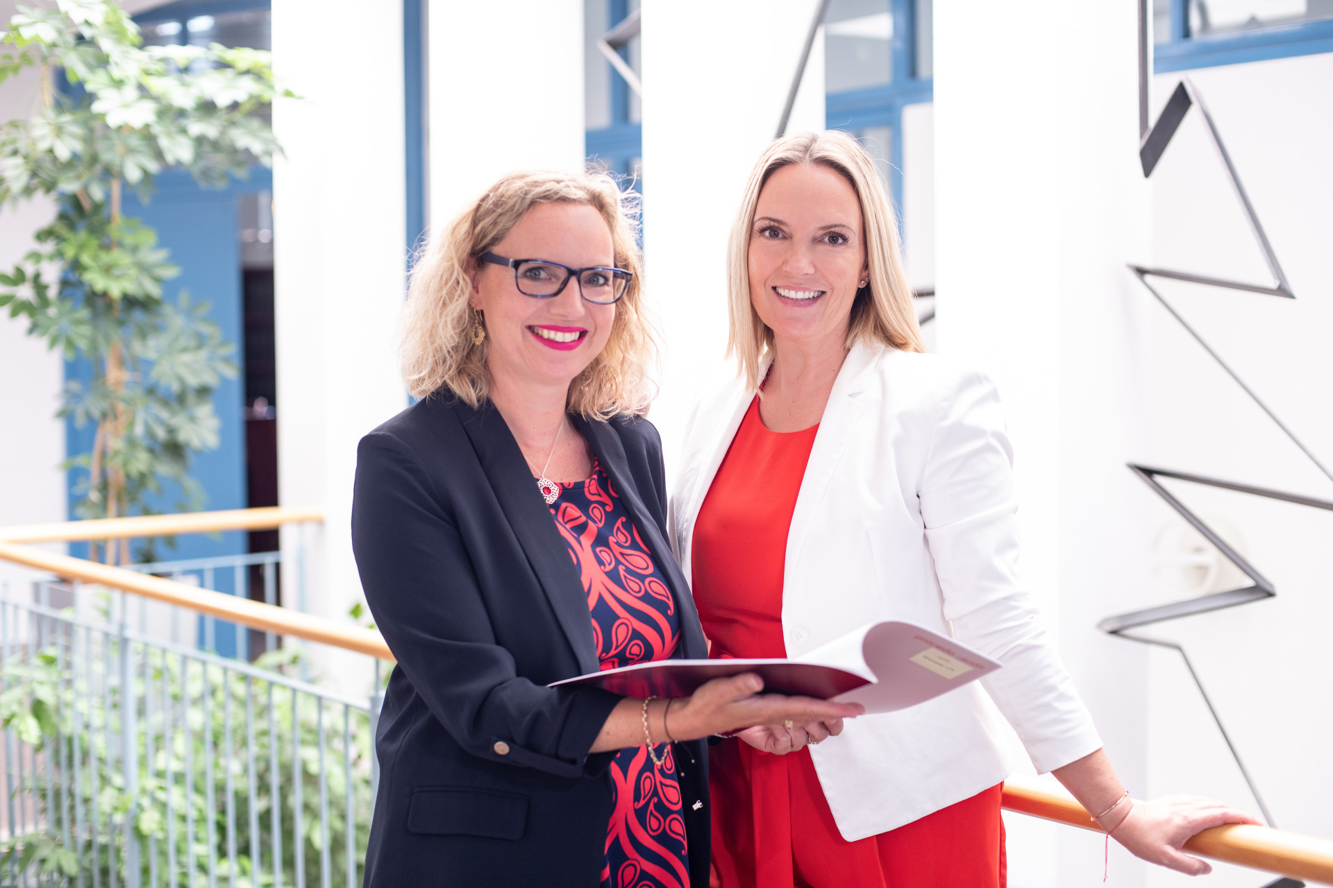 Elisabeth Kreuzer und Silvia Ronacher